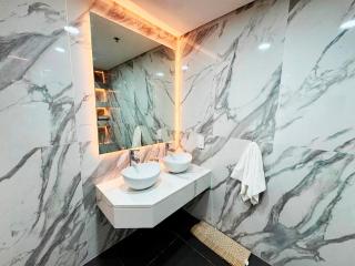 The Marina Torch - 5