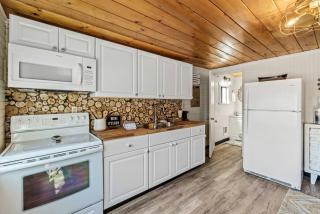 Gorgeous Floating Home on Lake Pend O'reille, Surrounded by the Selkirk and Cabinet Mountains, Idaho - 1