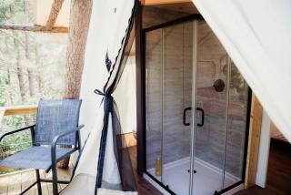 Fully Furnished Safari Tent with Sauna and Hiking Trails in Kentucky - 4