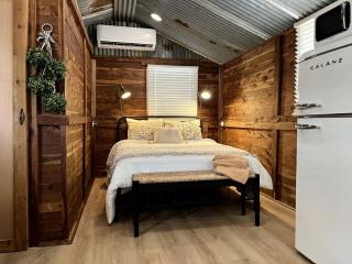 Beautiful Cabin by the Lake Nestled in Sabine National Forest for a Romantic Retreat in Hemphill, Texas - Hemphill - 9