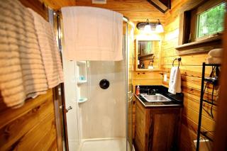 Pet Friendly Codex Cabin W/Fire Pit & BBQ Grill - Mount Moriah - 5