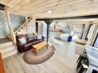 Family-Friendly Lakefront Cabin with Beach Access, Firepit & Kayaks in Burnham, Maine - Unity - 8