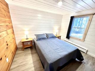 Family-Friendly Lakefront Cabin with Beach Access, Firepit & Kayaks in Burnham, Maine - Unity - 7