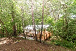 Elegant Copperhill Accommodation Perfect for Luxury Camping in Tennessee - 3