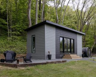 Beautiful Tiny House with Fire Pit and Gorgeous Sights in Madison, Virginia - - 0