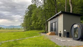 Beautiful Tiny House with Fire Pit and Gorgeous Sights in Madison, Virginia - - 9