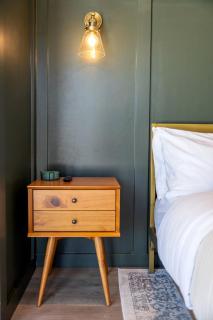 Beautiful Tiny House with Fire Pit and Gorgeous Sights in Madison, Virginia - - 4