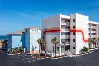Golden Sands Carolina Beach Oceanfront, Tapestry by Hilton - Carolina Beach - 7