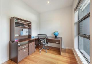 Modern Comfort in Keilor East - 5