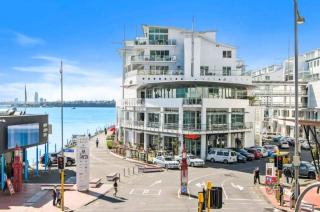 Water View-Princes Wharf Apartament - 0