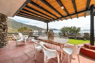 Waterside Oasis House - 7