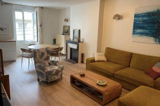 Renovated apartment - near beach - 0