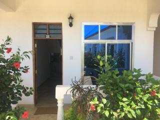 Zenji poa villas - 3