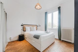 La Madeleine -two bedroom apartment - 2