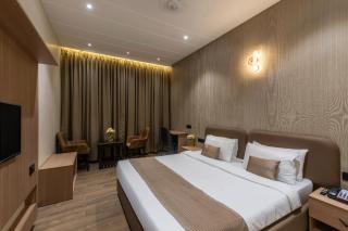 Hotel Kingsway Continental , Raipur - 7