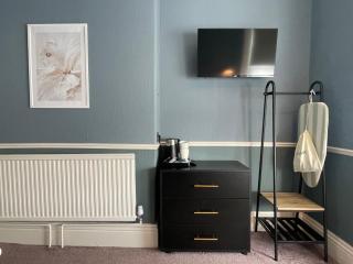 Wedgwood Hotel - Room 4 - 5