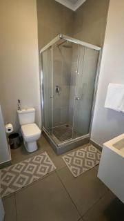 Braham Apartments - The Oasis 48B - 3