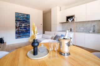Art Deco 24 Luxury Apartment Downtown Metro AC - 9