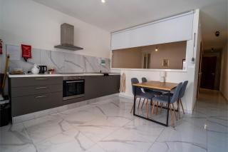Cozy Apartment with Balcony in Xlendi Bay Gozo - 3