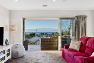 The Dromana Beach House - Stunning Views - 4
