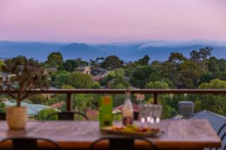 The YarraView - Entertain with Panoramic Views - 5