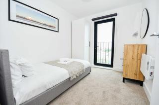 Modern & Convenient 2 Bedroom Liverpool Apartment - 7