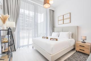 Bright Modern Studio in the Heart of JVC - 2