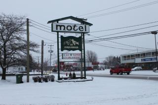 Auberge - Motel Le Pigeonnier - 1