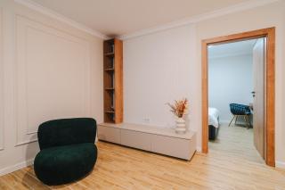 Chic Modern Apt - Netflix & Work-Friendly - 1