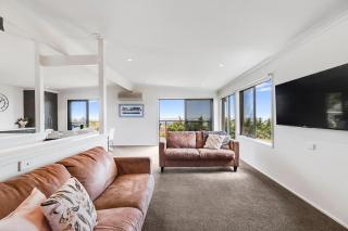The Beach House - Views & Games Room - Mount Martha - 0