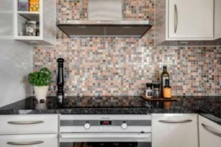 3 Bedroom Lovely Family Friendly Home - 1