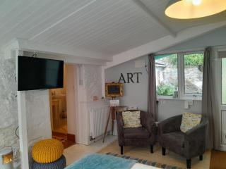 Stunning studio apartment with private courtyard - Calstock - 8