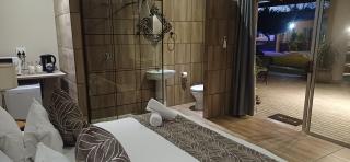 Potties Guesthouse - 3