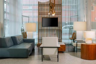 Hampton Inn & Suites Santa Monica - Los Angeles - 1