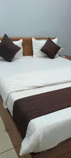 Hotel super corridor - - 4