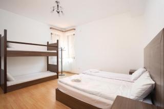 Republic Square 2 Bedroom with a Balcony! - Yerevan - 2