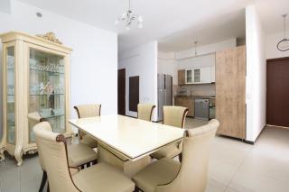 Republic Square 2 Bedroom with a Balcony! - Yerevan - 8