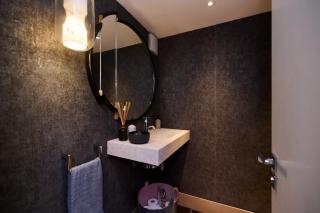 The Knightsbridge Wonder - Modern Two Bedroom House with Parking - 5
