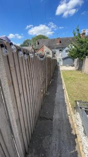 Waterside Way- 3 Bedrooms- Sleeps 5 - Free Parking- Fast Wifi - 9
