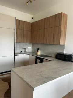 Fancy 2BR & 1LR Apartment Panoramic Sky View - 6