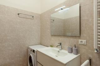 Green Certosa - Bright & Modern - 2 Steps from Train Station by InnStay - 5