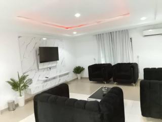 Bricks Luxury Hotel and Suites - Port Harcourt - 3