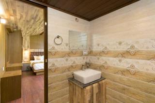 Collection O Kallai Railway Junction - 7