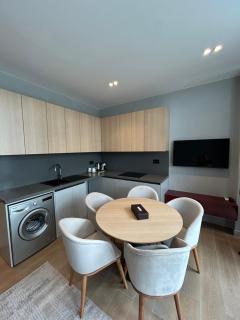 Seaview Apartment Polo Residence - 7