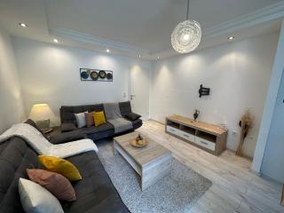 Cozy & Stylish space with Parking - 6