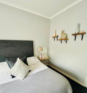 Follyfoot Manor - Midrand - 1