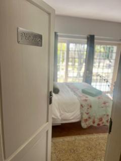 Follyfoot Manor - Midrand - 2