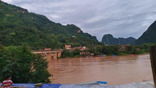 Khamphan Guesthouse - 8