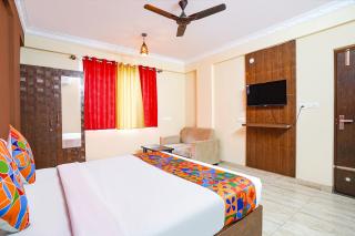 FabHotel Tanish Stay Inn - 6