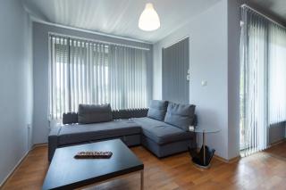 Nadia's Breeze - Spacious 1BR Apartment near the Beach - 7